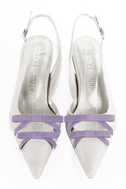 Pure white and lilac purple women's open back shoes, with a knot. Pointed toe. Low comma heels. Top view - Florence KOOIJMAN